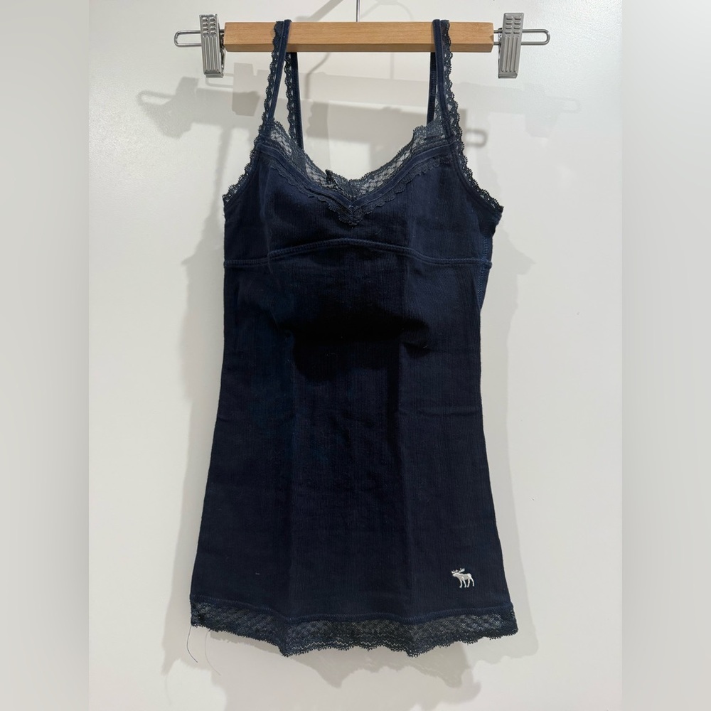 Vintage Y2K Abercrombie Velvet and Lace Trim Camisole Tank Top